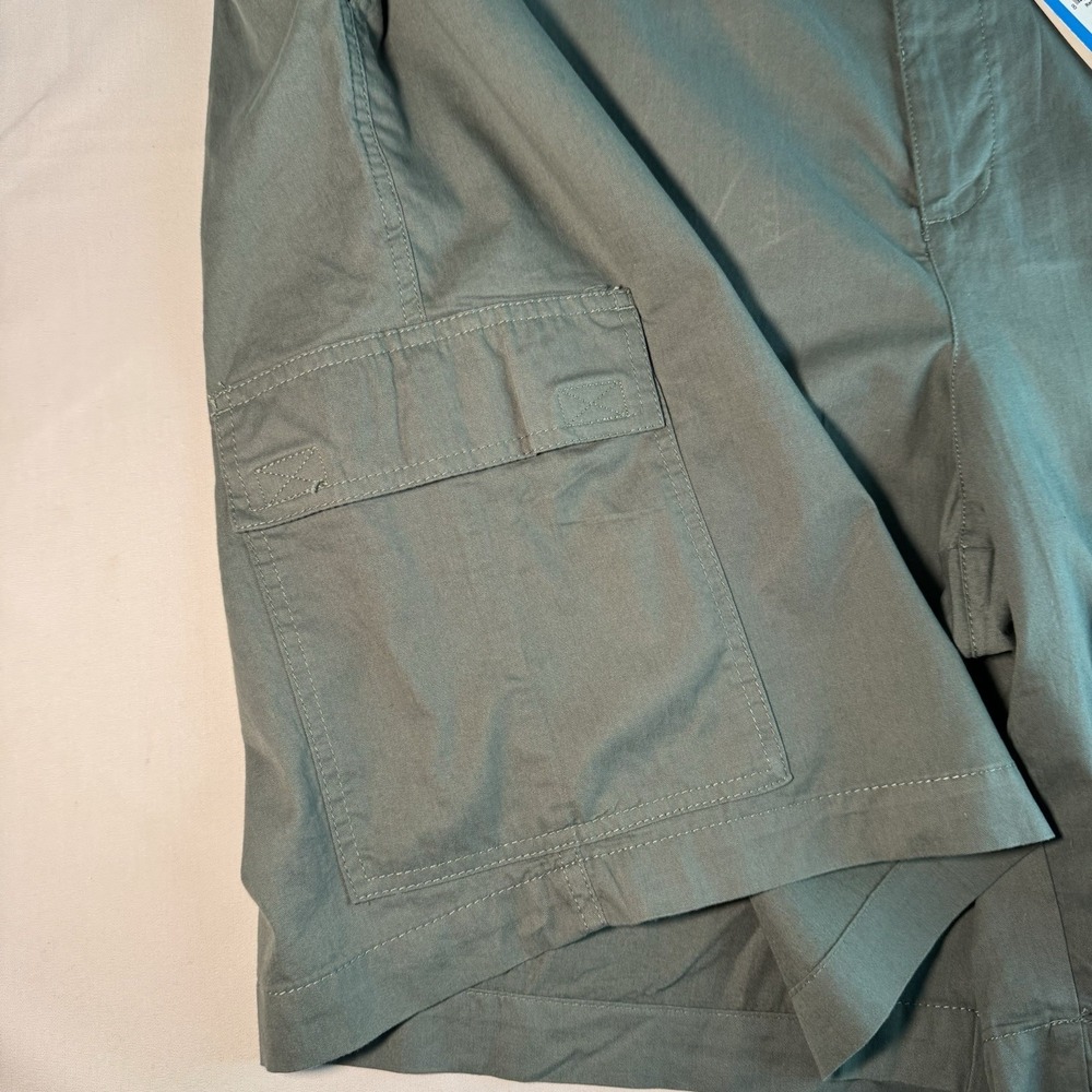 Columbia Red Bluff Cargo Shorts Mens 54 Olive Green 10" Inseam NWT Outdoor - Picture 6 of 12